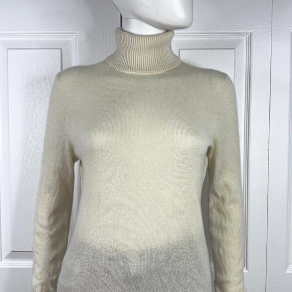 LORD & TAYLOR women's large cashmere turtleneck sweater - Picture 2 of 2